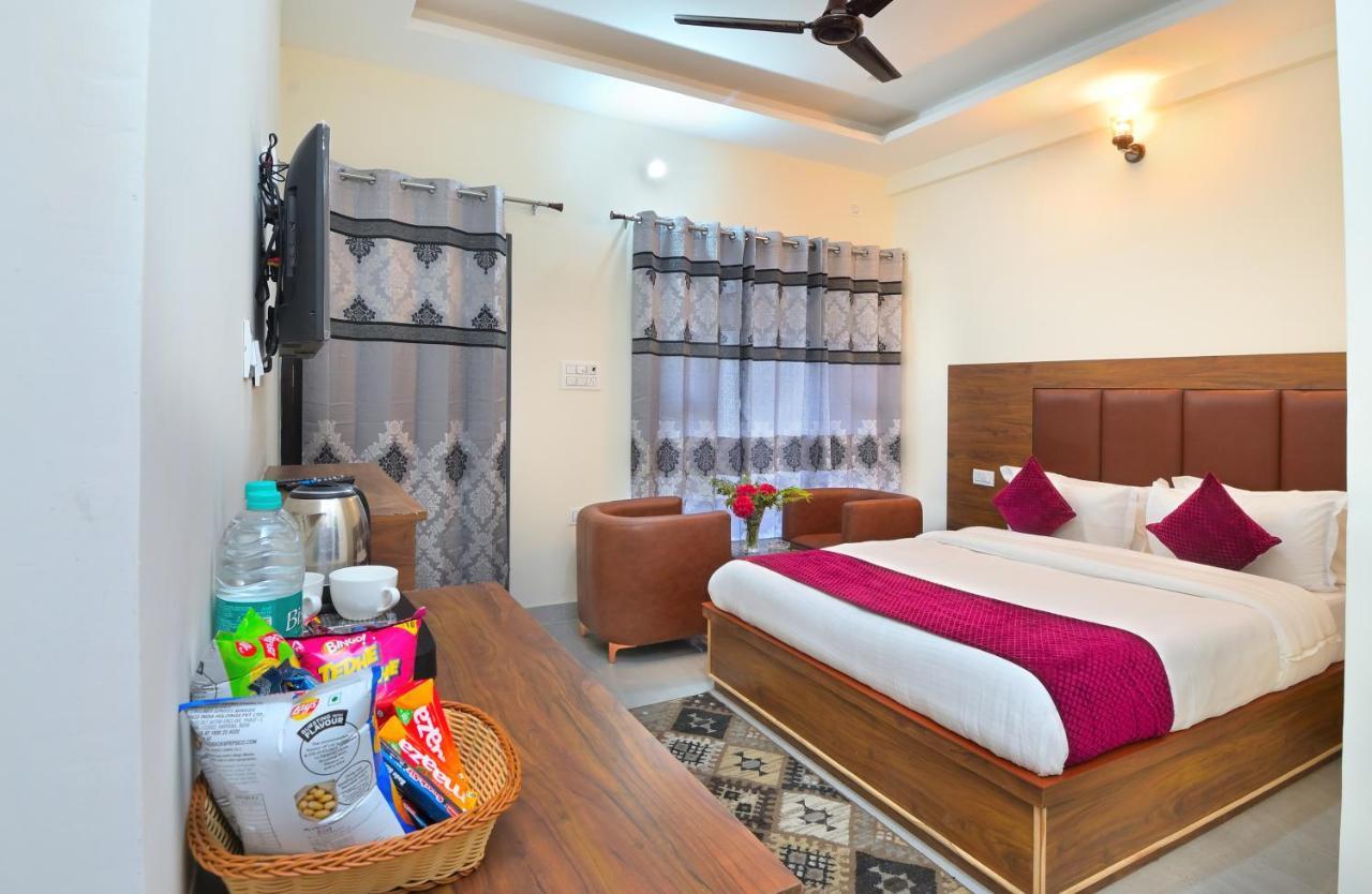 La Riqueza Dhanolti View # Near To Eco Park & Surkanda Devi Temple # Mountain View Rooms With Balcony # Big Parking # Customer Favourite Hotel Dhanaulti Exteriör bild